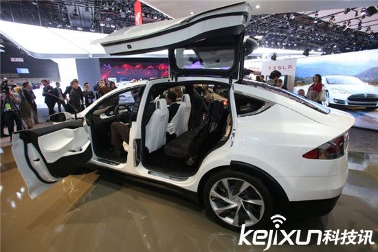 特斯拉新版Model X不吃葷只吃素:采用人造皮革