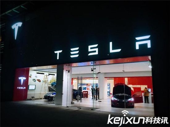 特斯拉充電樁和新國標(biāo)不兼容:馬斯克欲哭無淚