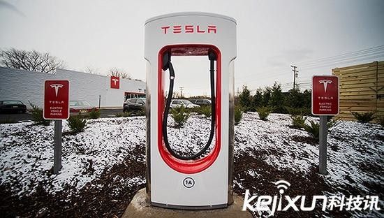 特斯拉充電樁和新國標不兼容:馬斯克欲哭無淚
