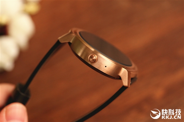 黑曜金版TicWatch智能手表開箱:高顏值/支持iPhone