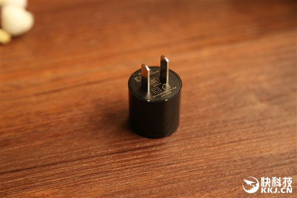 黑曜金版TicWatch智能手表開箱:高顏值/支持iPhone