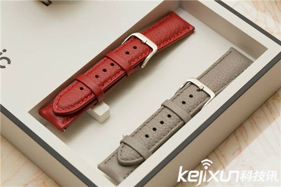 三星發(fā)布黃金版智能手表：就是鍍層金而已！