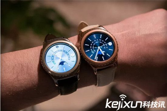 三星發布黃金版智能手表：就是鍍層金而已！