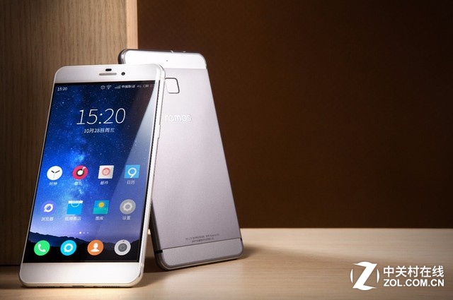 彈指一揮間美不凡 藍魔R9真機美圖賞