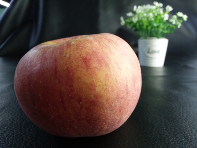 "美"之第2代 雙面玻璃nubia布拉格S評測