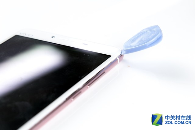 防水防塵性能優異 vivoX6plus拆解圖賞