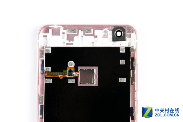 防水防塵性能優異 vivoX6plus拆解圖賞