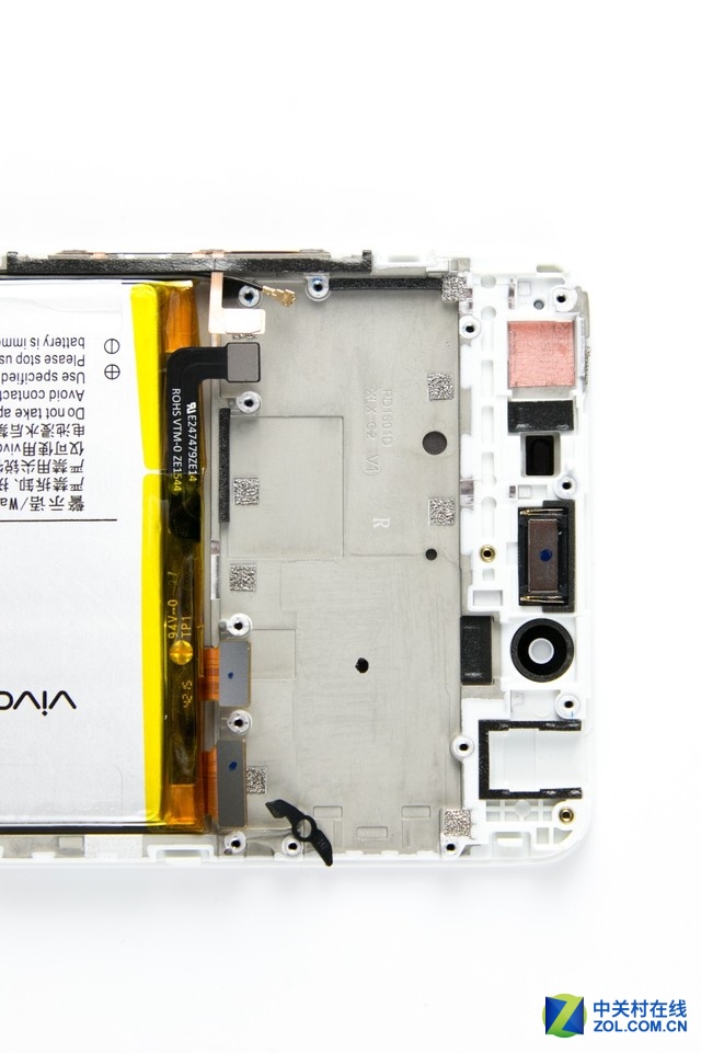 防水防塵性能優異 vivoX6plus拆解圖賞