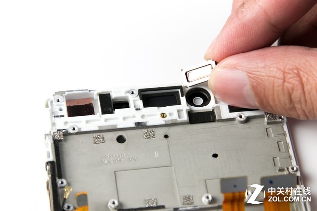 防水防塵性能優異 vivoX6plus拆解圖賞