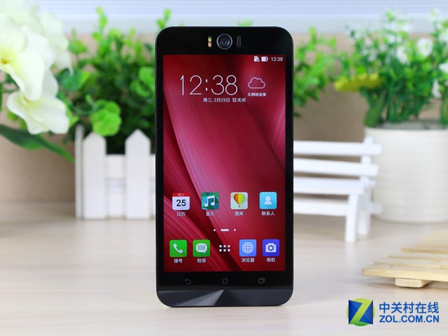 十月新機看點多 各價位值得買手機推薦 