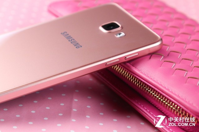 突破性外觀設計 粉色三星Galaxy A9圖賞