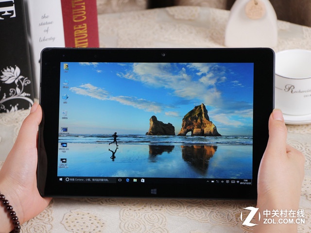 濃濃商務風 酷比魔方iWork10旗艦本評測