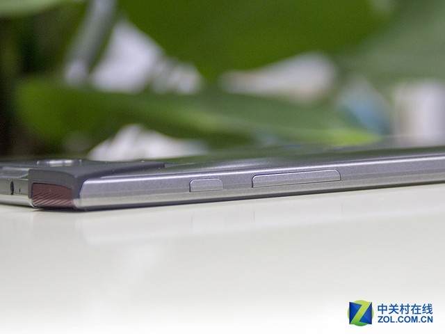 再掀游戲浪潮？掠奪者Predator 8評測 