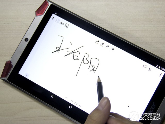 再掀游戲浪潮?掠奪者Predator 8評(píng)測