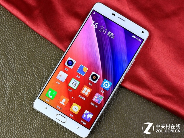 5020mAh+雙充電 金立M5 Plus續航測試