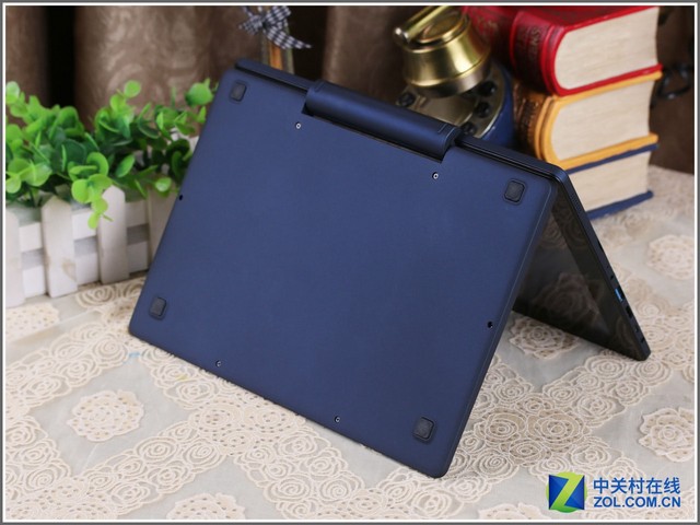 Z8300配4G內存 品鉑W1S二合一平板評測