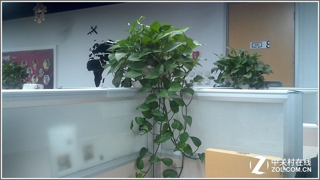 Z8300配4G內存 品鉑W1S二合一平板評測 