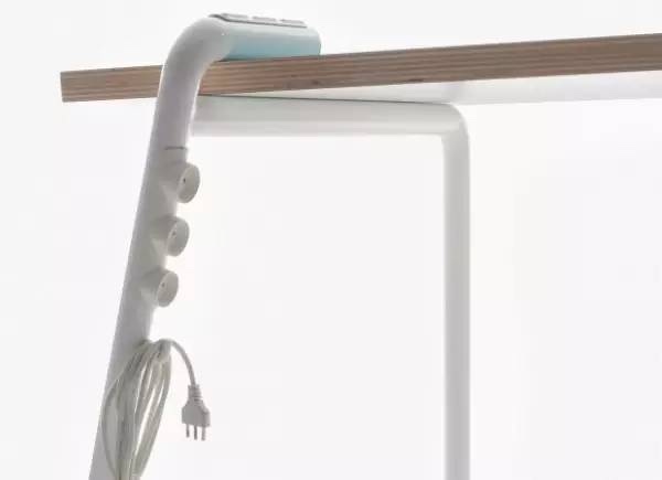 反人類插座顫抖吧:看高顏值們用啥插座