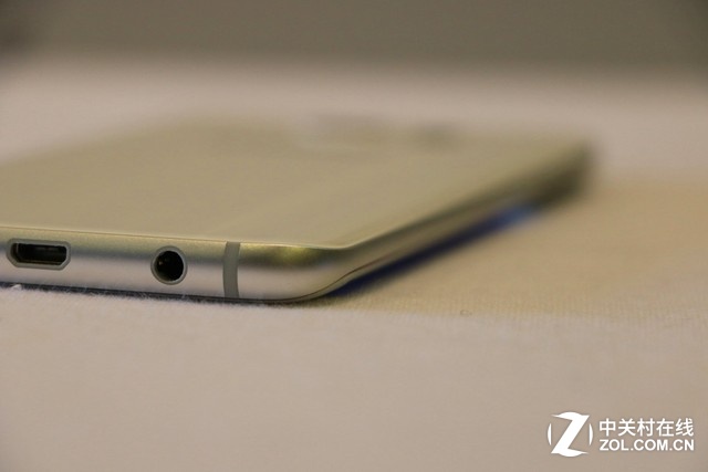 三星S7 edge換裝 側面屏幕到底能干啥