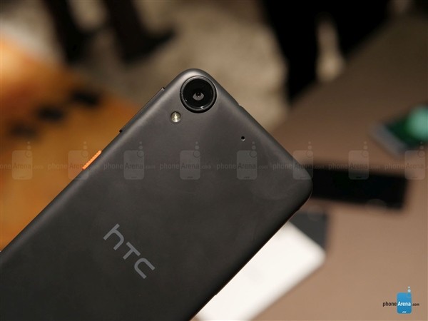 略丑的個性設計 HTC Desire三新機上手