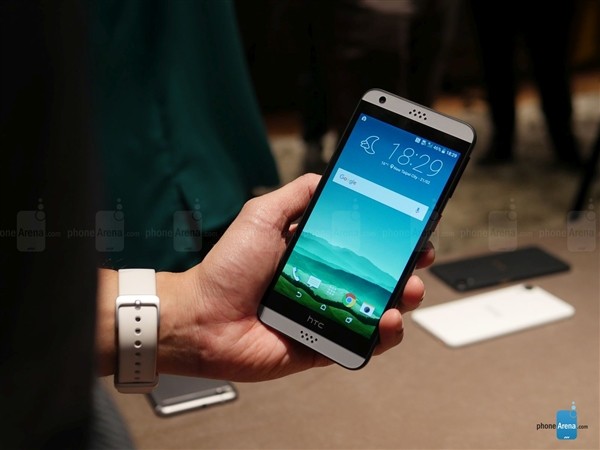 略丑的個性設計 HTC Desire三新機上手