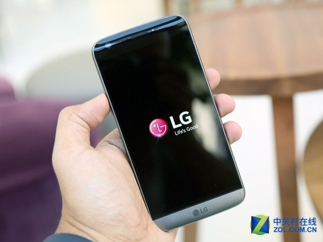 模塊化的LG G5 5大亮點(diǎn)是否讓你心動(dòng)?