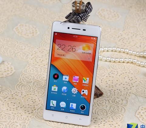 不喜歡大屏？ 5英寸級別熱銷時尚手機薦