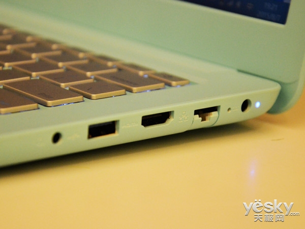 小艾麗人本:科技與時尚結合的