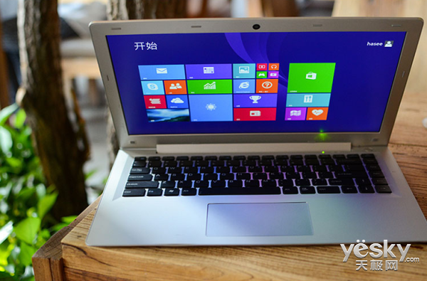 輕薄利落別具風范 時尚型商務本編輯推薦