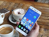 新聞周報: HTC VR終上市 驍龍820將井噴