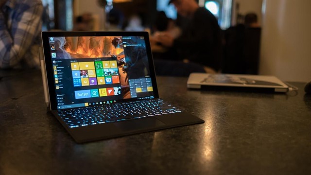 強力優(yōu)化續(xù)航 Surface Pro 5或十月推出