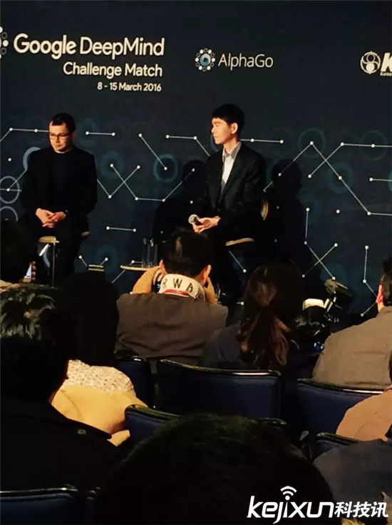 人類輸了:人工智能以及機(jī)器人可能會統(tǒng)治人類