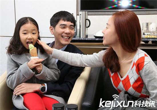 李世石AlphaGo人機大戰結束:阿爾法狗晉升圍棋九段