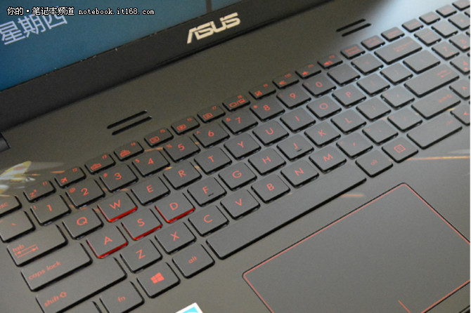 屏幕鍵盤接口布局:粗中有細 精致有余