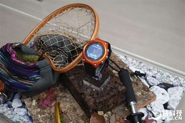 3300元!卡西歐首款智能表上市:續航一整月