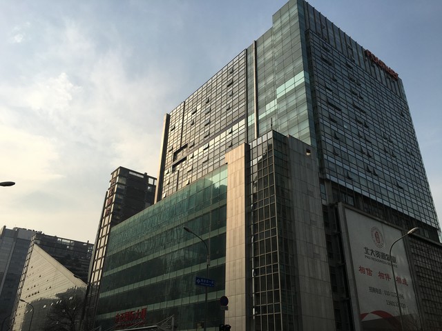 尖Phone:vivo Xplay5對(duì)比蘋果6s Plus 