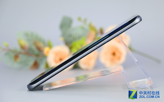 雙曲面屏新巔峰 三星Galaxy S7 edge評(píng)測(cè)