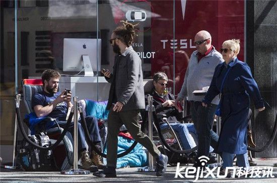 特斯拉愚人節發布Model 3:Model S可能要賣不動了