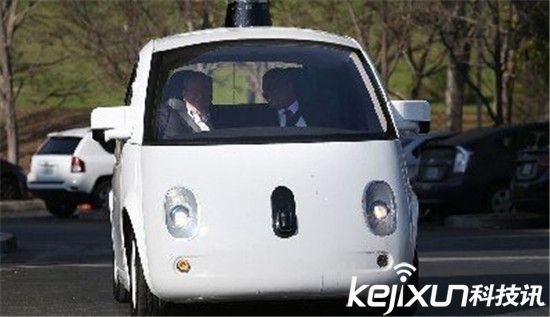 谷歌汽車肇事遭打臉 無人駕駛真的可靠嗎?