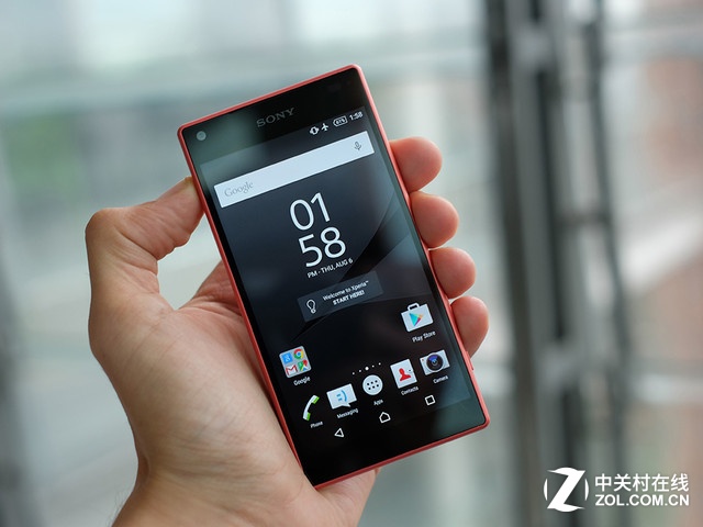 蘋果出招 iPhone SE能否讓人們再愛小屏