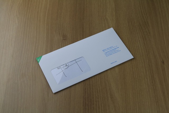 魅族如此無厘頭的邀請函是不是想表達PRO6的獨特個性,讓每個人的<a href=/mobile/ target=_blank class=infotextkey>手機</a>像邀請函一樣,都不相同呢?請繼續關注ZOL對于后續的文章。