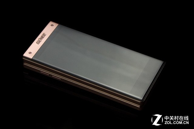 金立w909配合是復刻更是情懷 金立天鑒W909翻蓋手機新選擇