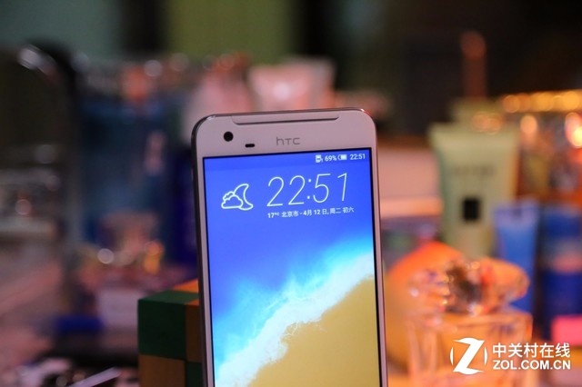 探索高雅的金屬藝術(shù) HTC One X9圖賞