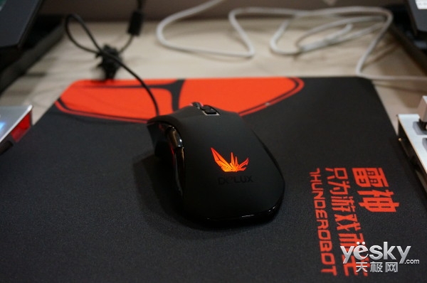 全國高校電競聯賽北航站開擼:最佳裝備亮相