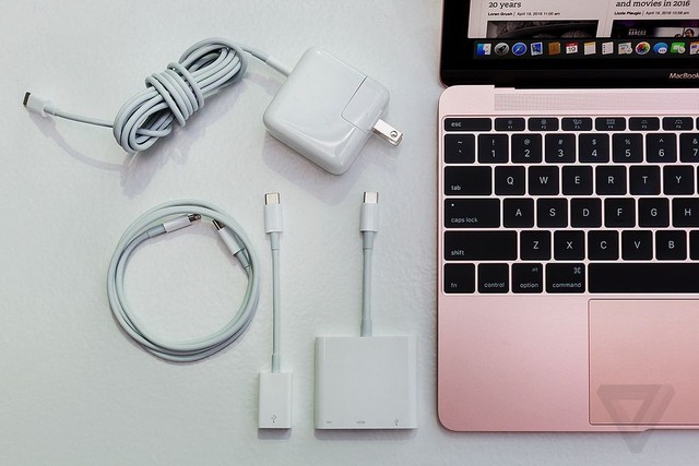 毫無預兆地出現 2016版MacBook圖賞