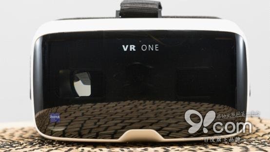 控制功能缺失是嚴(yán)重失誤 蔡司VR One體驗(yàn)