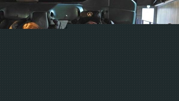 在家絕對體驗不到 超驚險的虛擬現實過山車