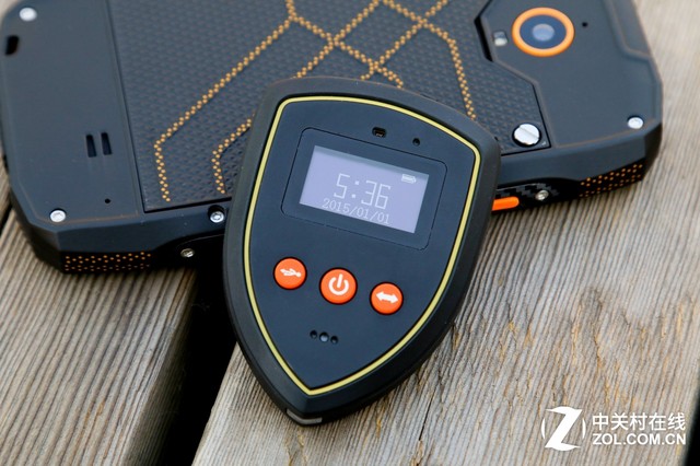 定義都市輕旅行 AGM Rio三防手機評測(待審核)