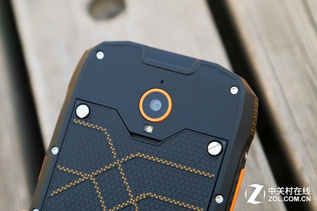 定義都市輕旅行 AGM Rio三防手機評測(待審核)