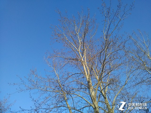 定義都市輕旅行 AGM Rio三防手機評測(待審核)